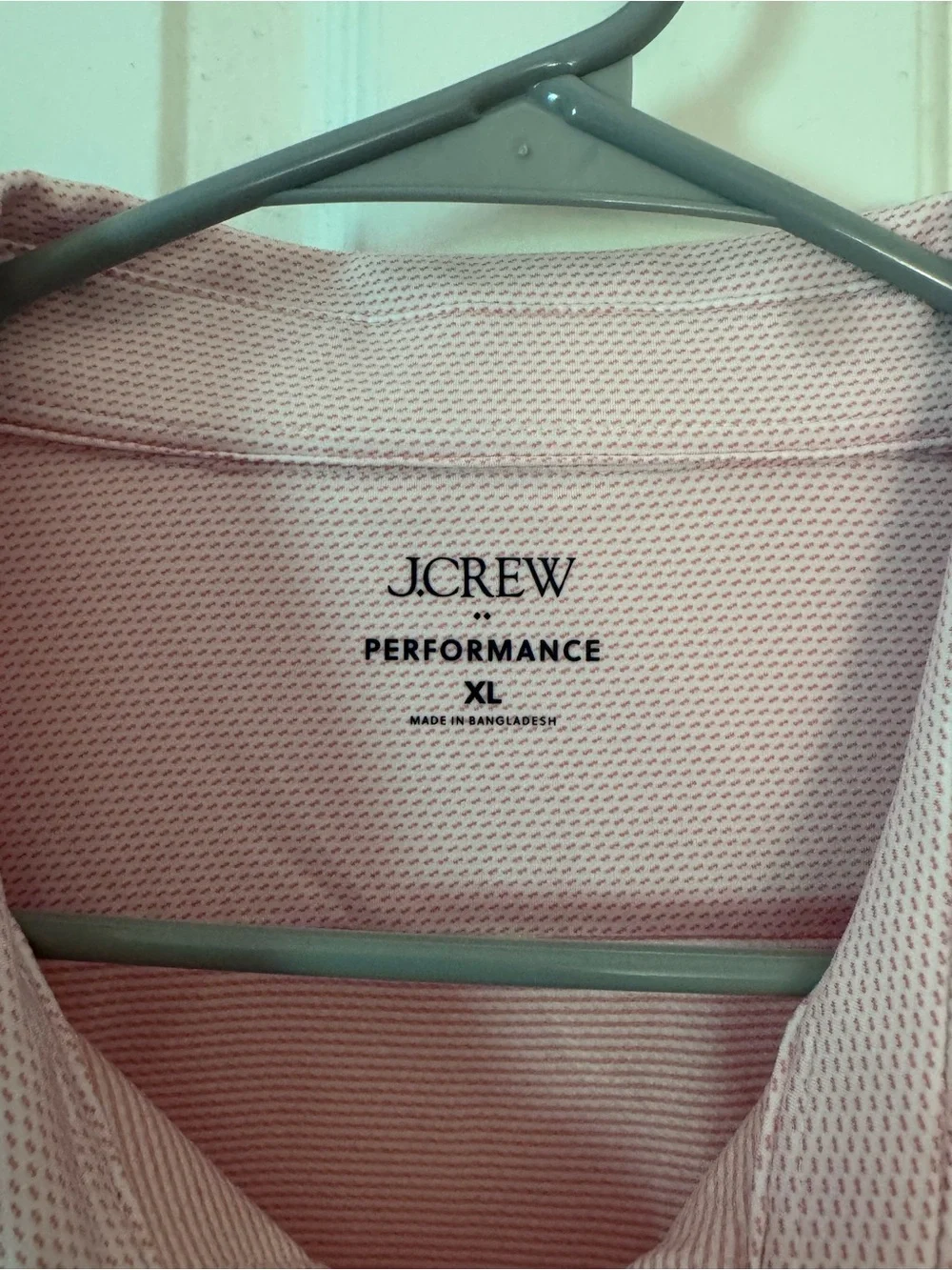 J. Crew Men's Light Pink Pattern performance fabric Dress Shirt
